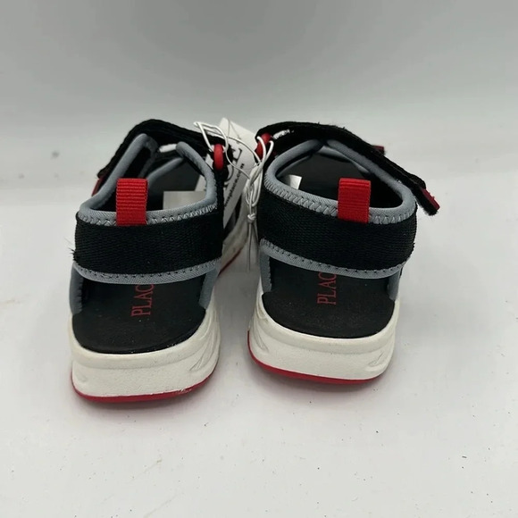 NWT kids black & red Children's Place sandals size 10 - Picture 2 of 5